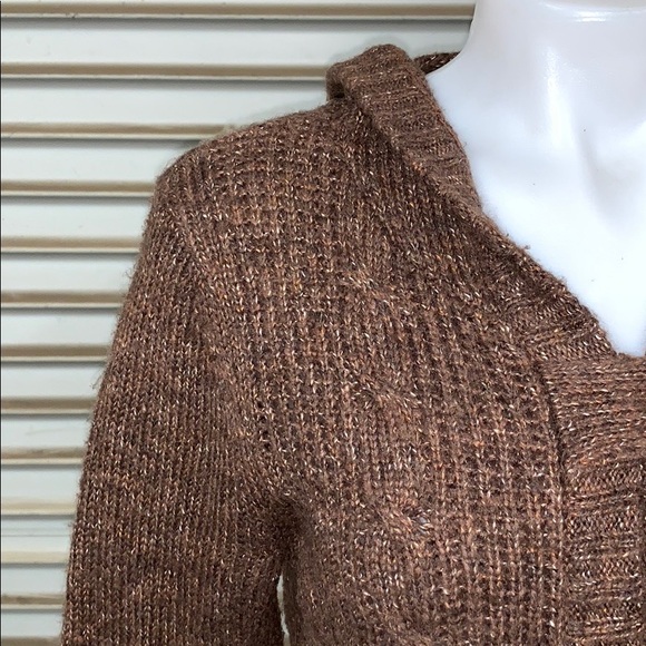 Maurice’s button up sweater with hood size medium - Picture 5 of 8